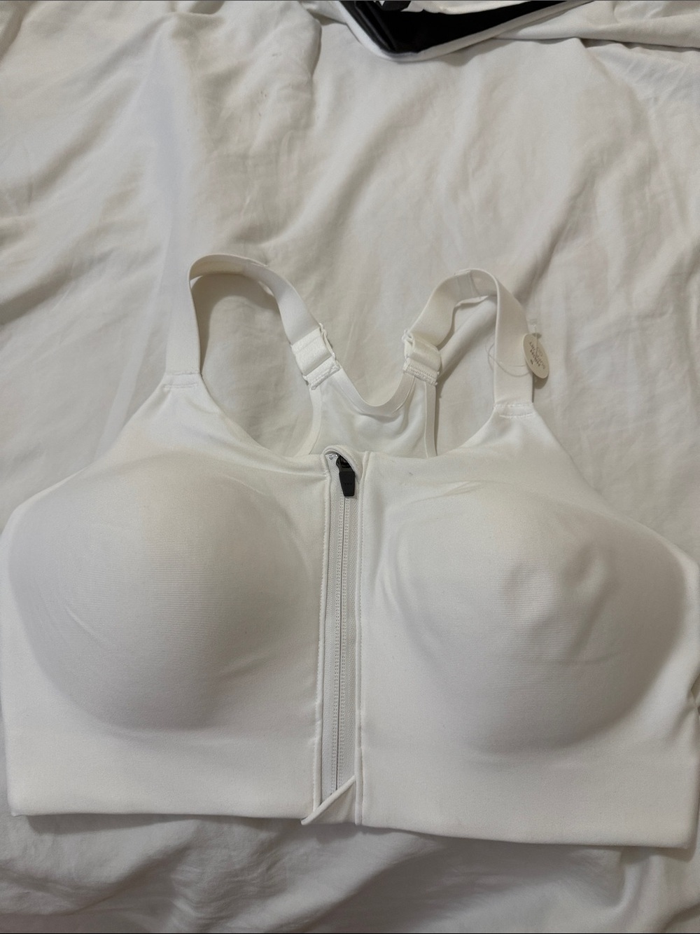 Calia go all out zip front bra. Size 36E NWT